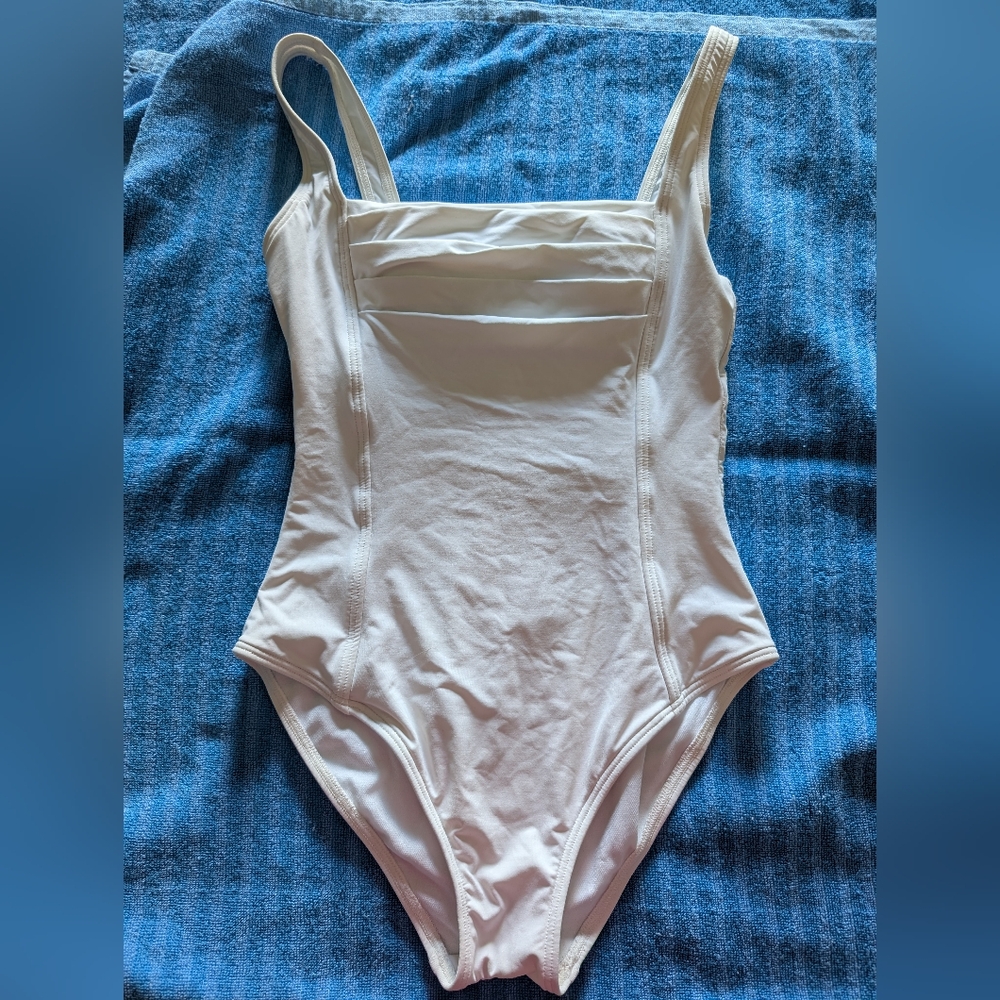 Calvin Klein Pleated Top Front One-Piece Swimsuit Sz 6